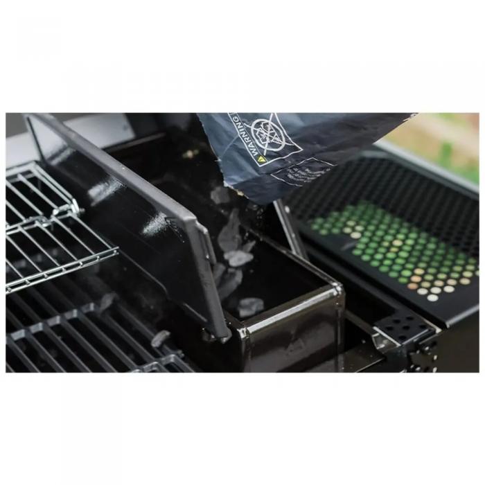 Masterbuilt Autoignite 545 gril na dřevěné uhlí s udírnou