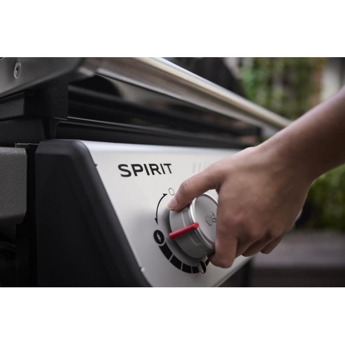 Weber Spirit E-435 plynový gril