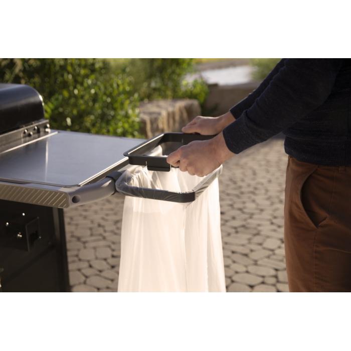 Weber Genesis E-335W Black plynový gril