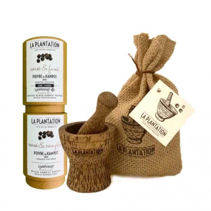 Černý kampotský pepř 50g La Plantation + Černý kampotský uzený pepř 50g La Plantation + hmoždíř