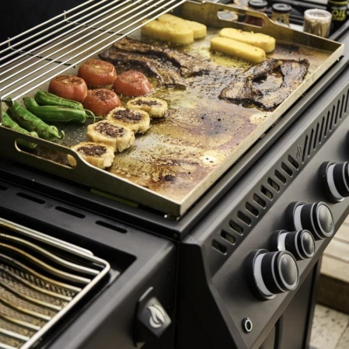 Napoleon Phantom Rogue PRO 30 Plancha se Sizzle Zone