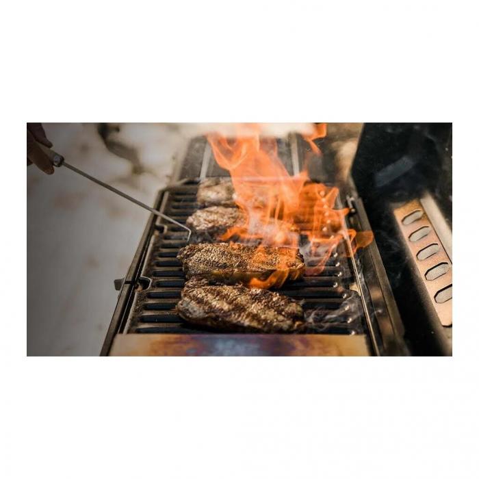 Masterbuilt přenosný gril na uhlí s udírnou