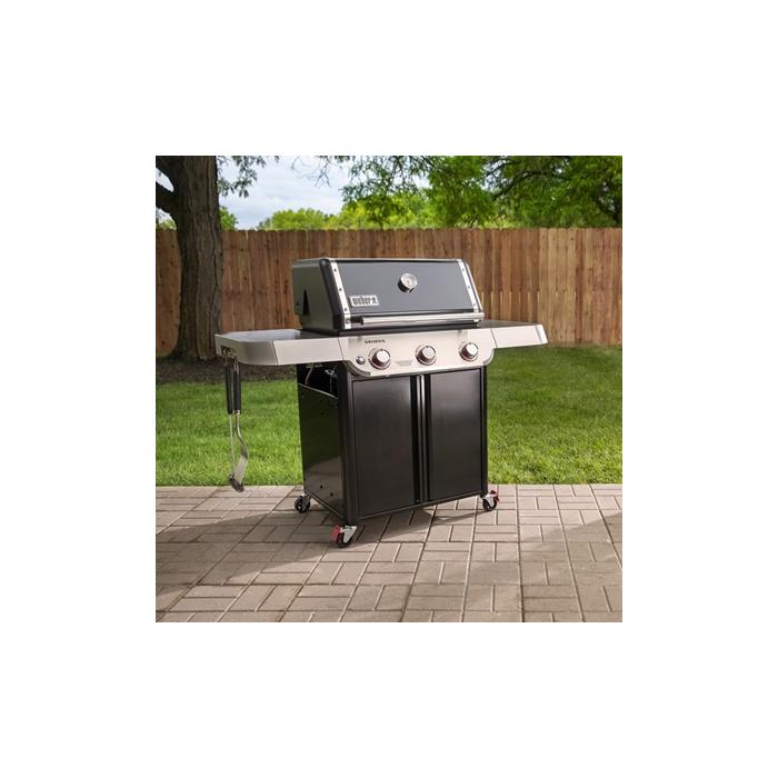 Weber Genesis E-315 Black plynový gril