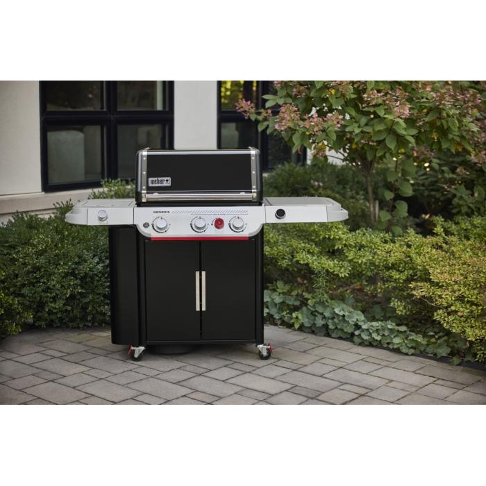 Weber Genesis EP-335W Black plynový gril